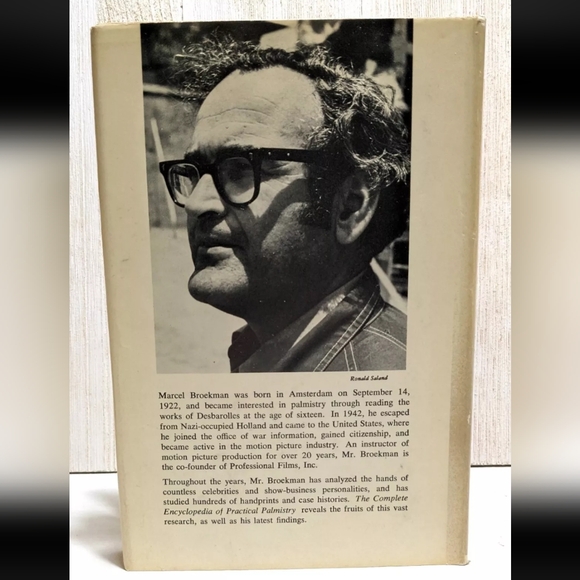 The Complete Encyclopedia of Practical Palmistry by Broekman B.C.E. w/ DJ 1972 - Picture 3 of 11